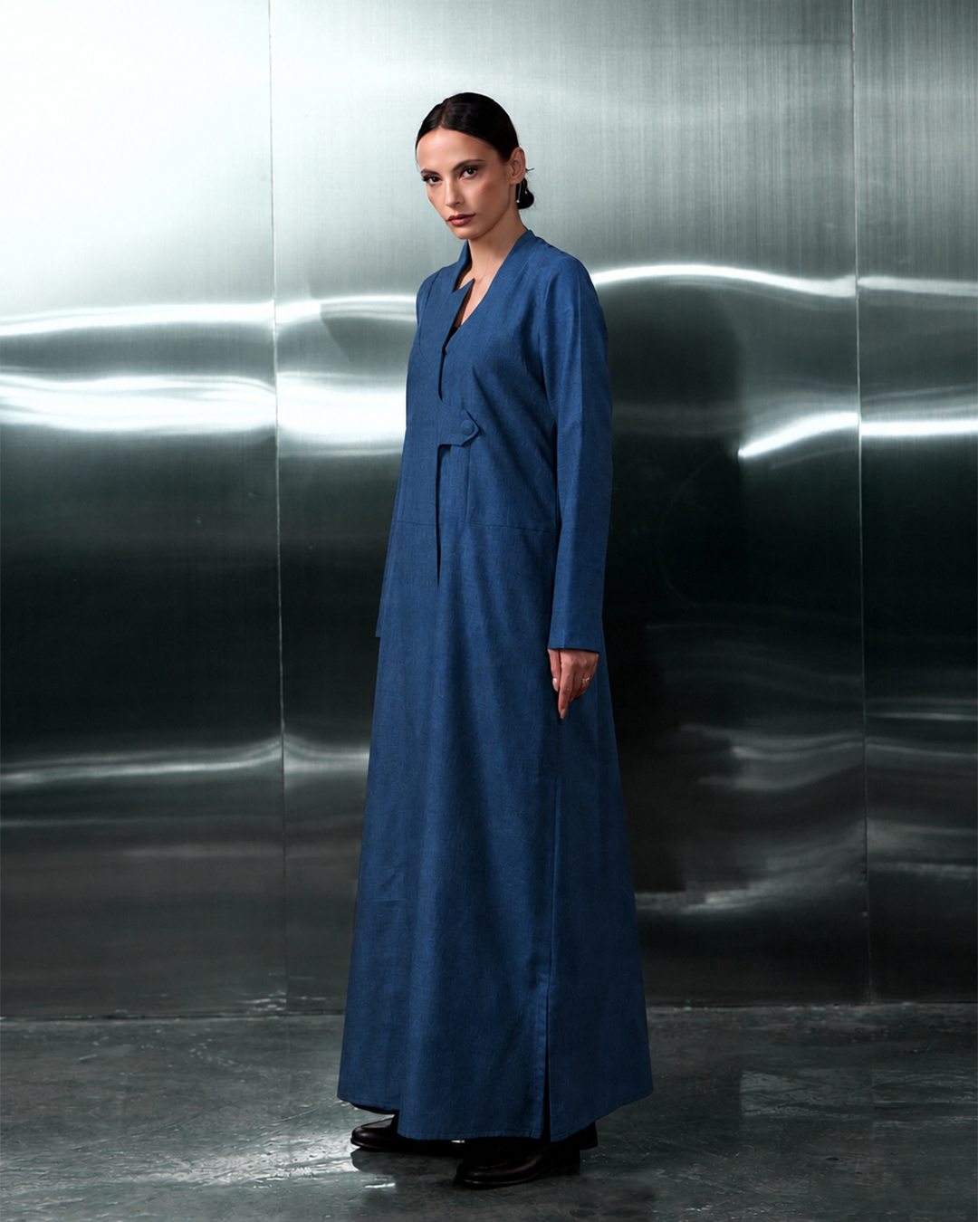 882 Silence-Blue - Image 1