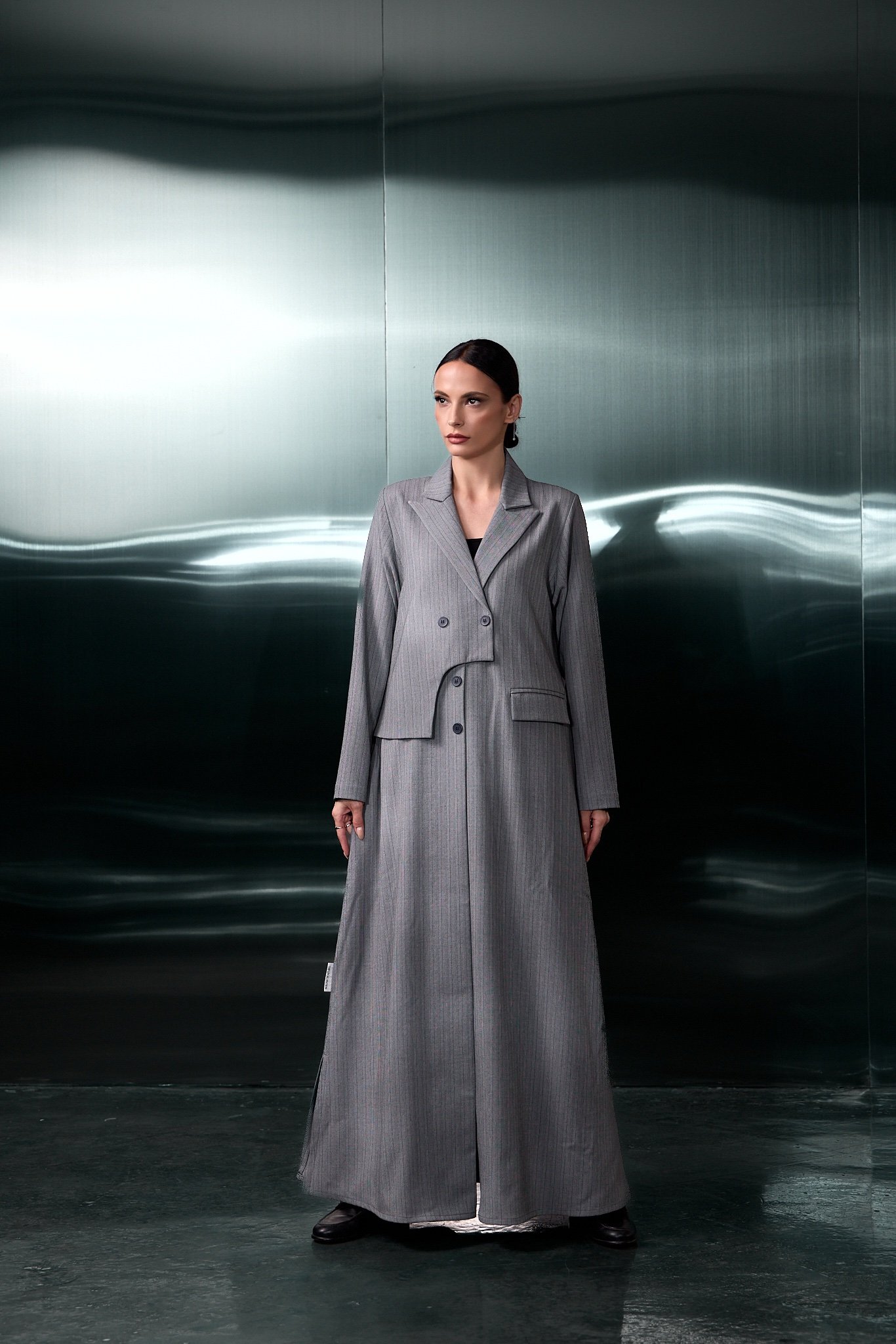img_4469 BOSS - GREY - Image 1