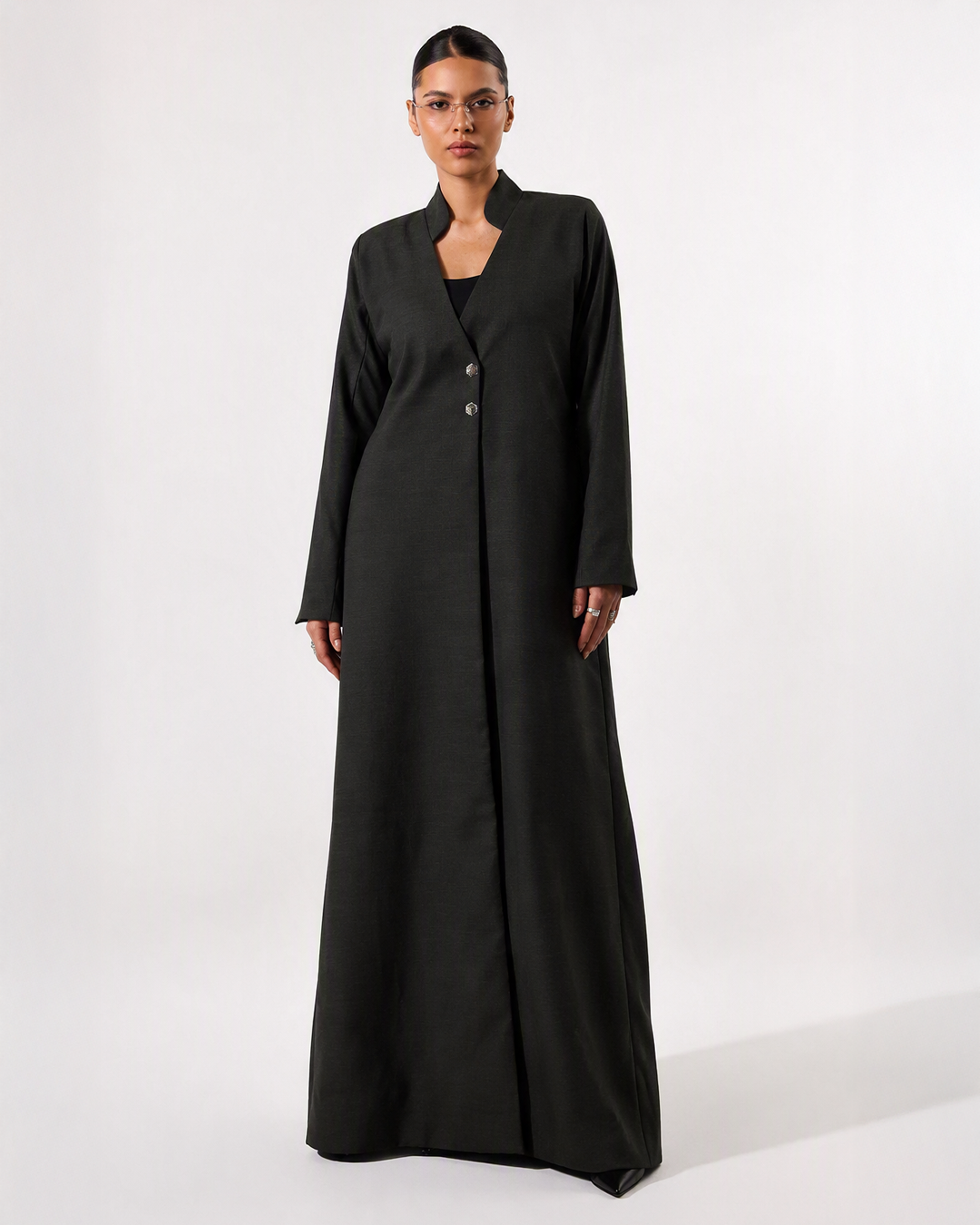 15.2 THE ESSENTIAL - Image 1